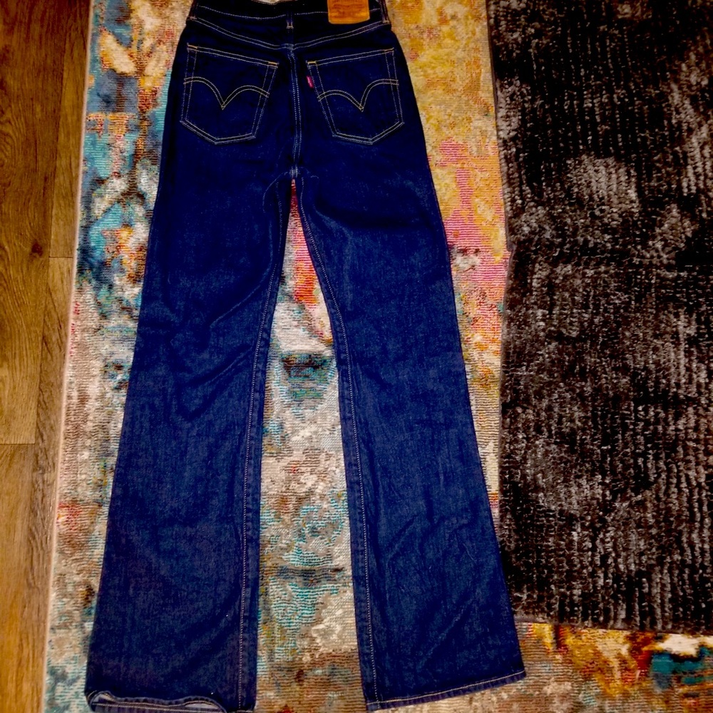 Levi’s Ribcage Jeans